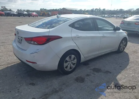 2016 Hyundai Elantra Se из США, поврежденный, VIN 5NPDH4AE5GH751121